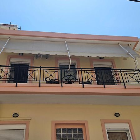 Eirini'S Apt Heraklion  Bagian luar foto